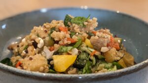 Ensalada de quinoa y verduras