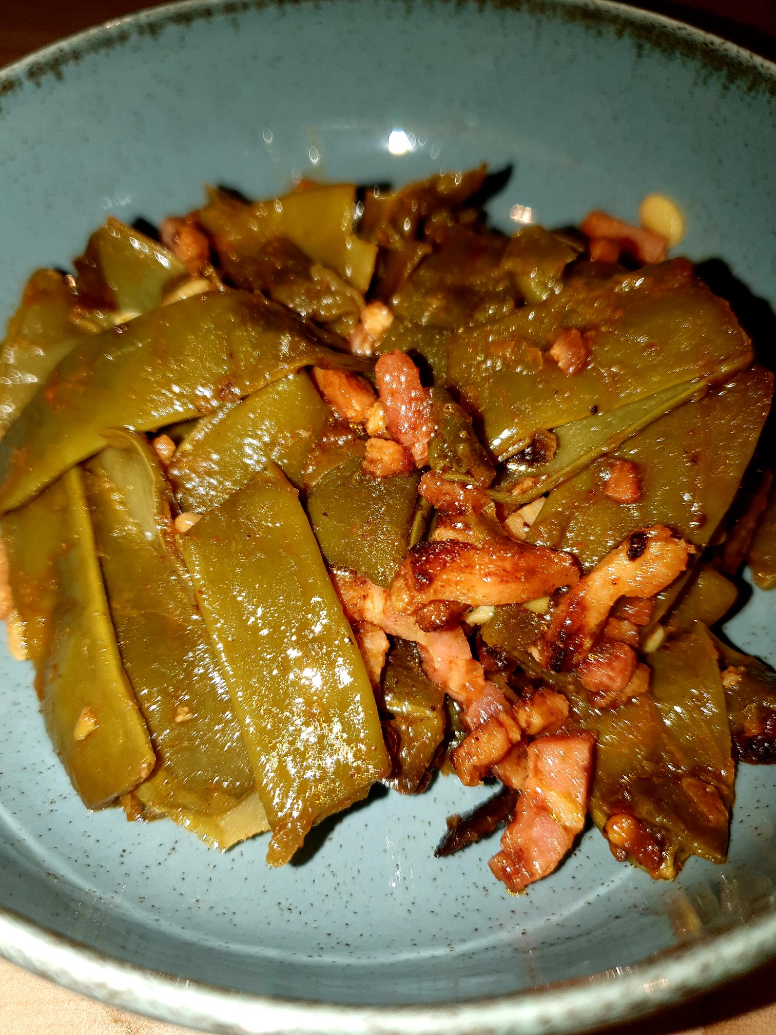 Judías con bacon
